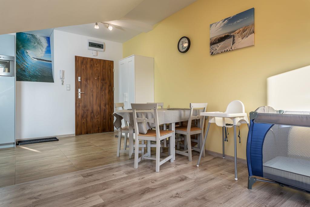 Na Fali Apartament W Karwi Карвиа Экстерьер фото